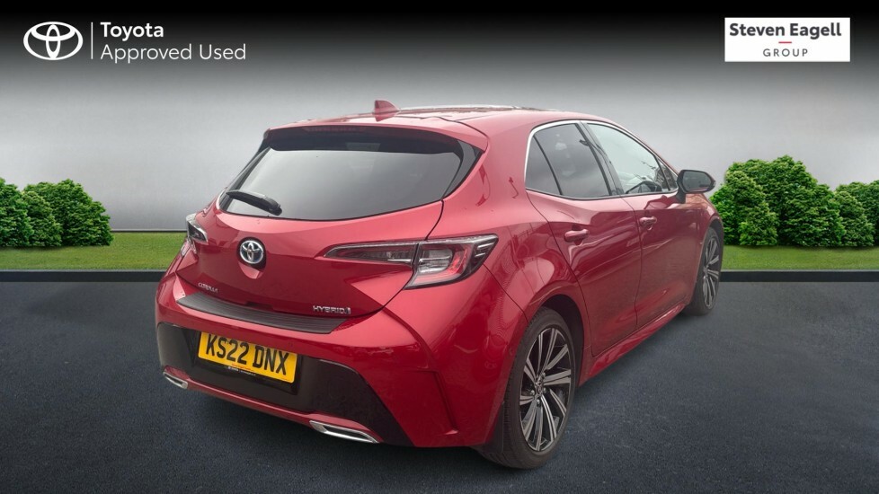 Toyota Corolla 2.0 Vvt-h Gpf Design Hatchback Hybrid C Red #2