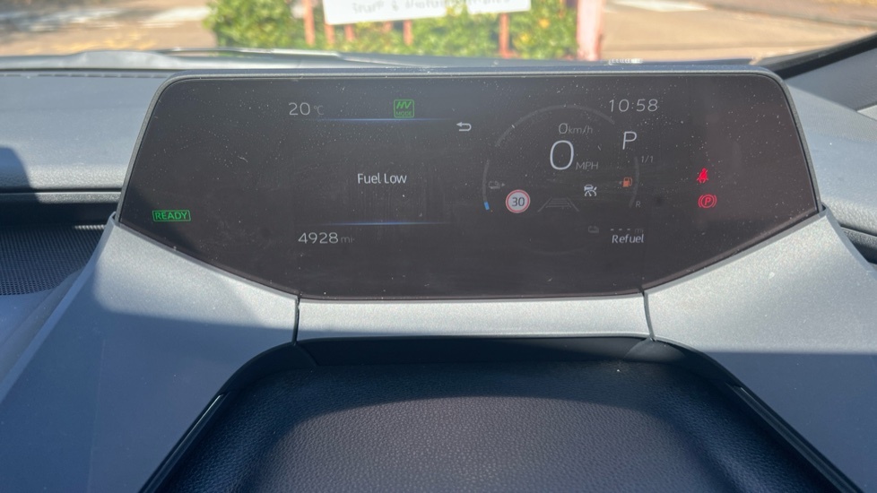 Toyota Prius Hatchback Silver #11