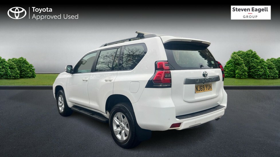 Toyota Land Cruiser 2.8D Active 4Wd Euro 6 7 Seat White #4