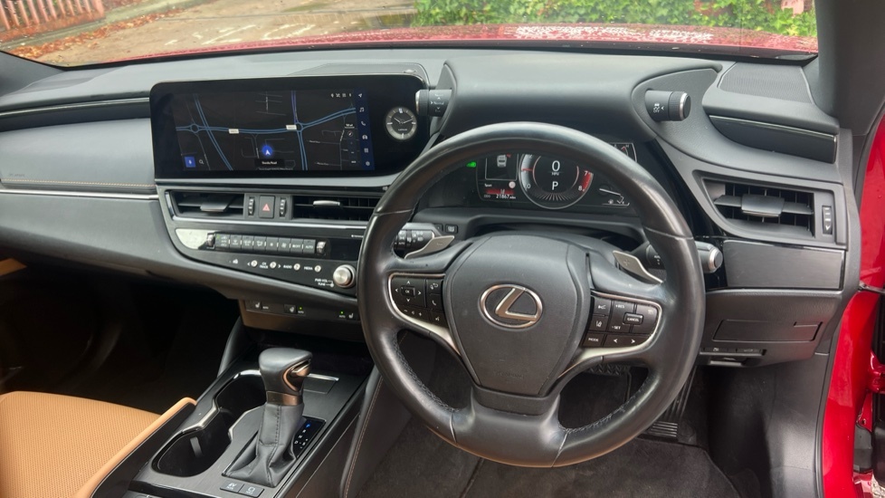 Lexus ES 2.5 300H Premium Edition Saloon Hybrid Red #6