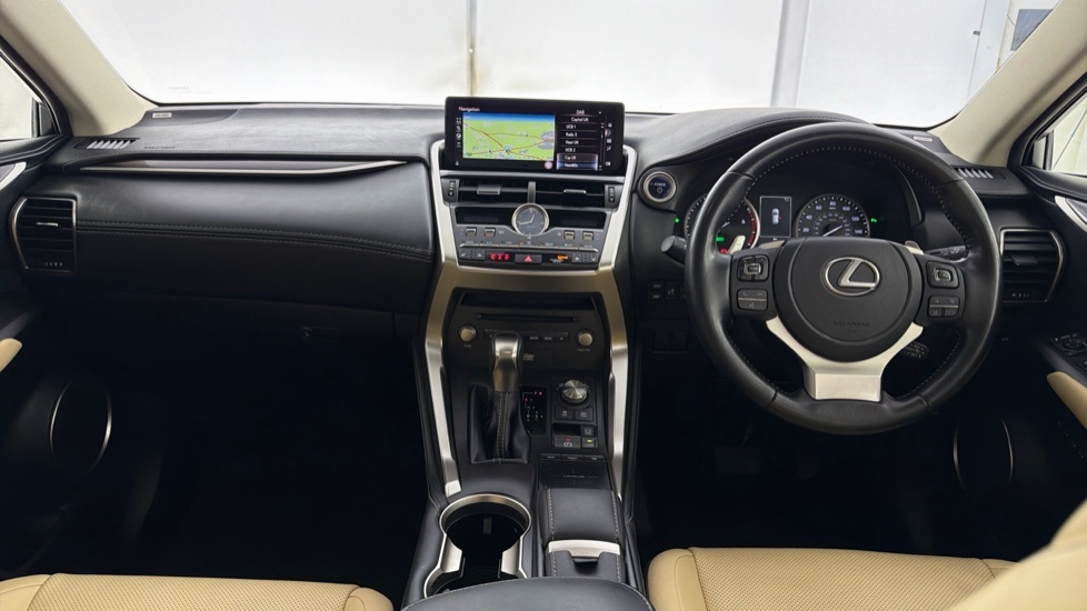 Lexus NX 300H 2.5 White #7