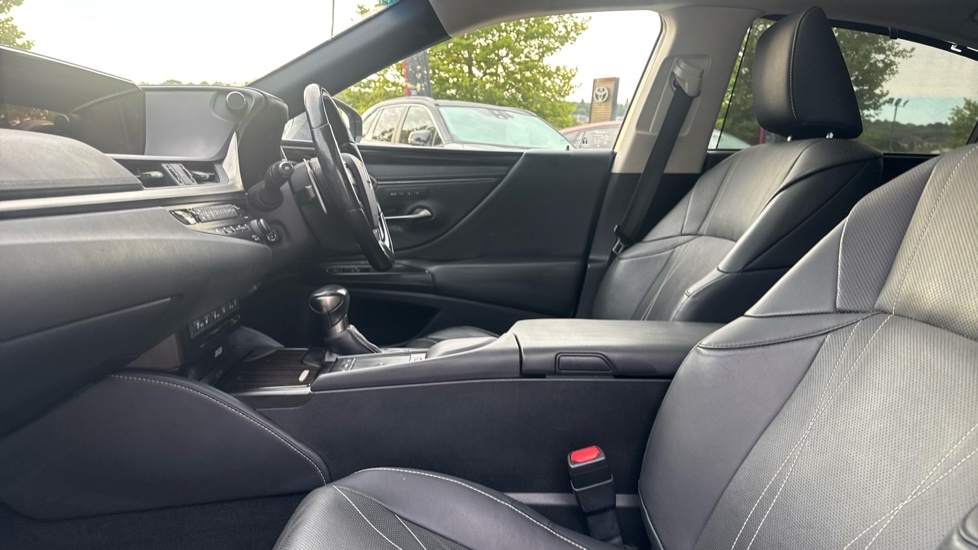 Lexus ES 2.5 300H Takumi E-cvt Euro 6 Ss Black #6
