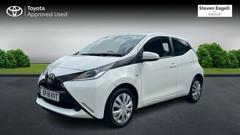 Toyota Aygo 1.0 Vvt-i X-play Euro 6 White #3