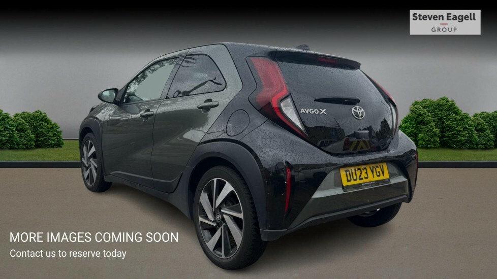 Toyota Aygo X 1.0 Vvt-i Edge Hatchback Euro 6 Green #2