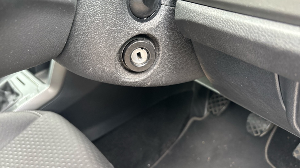 Volkswagen Polo Automatic Blue #16