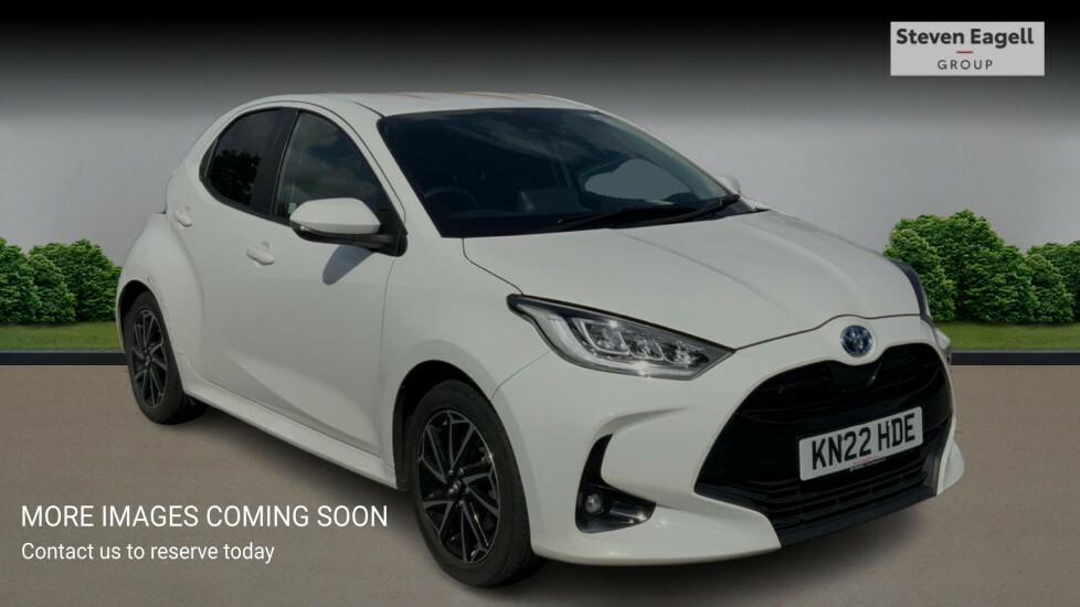 Toyota Yaris 1.5 Vvt-h Design E-cvt Euro 6 Ss White