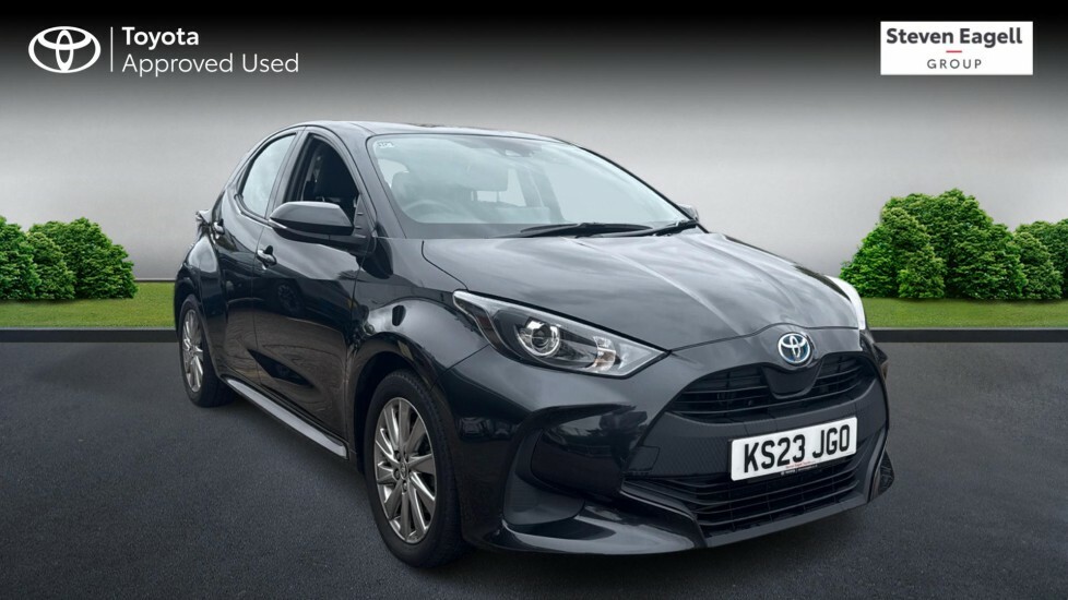 Toyota Yaris 1.5 Vvt-h Icon Hatchback Hybrid E-cvt E Black