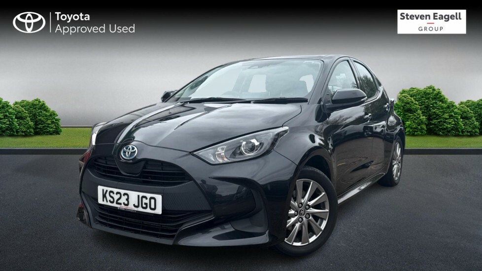 Toyota Yaris 1.5 Vvt-h Icon Hatchback Hybrid E-cvt E Black #3