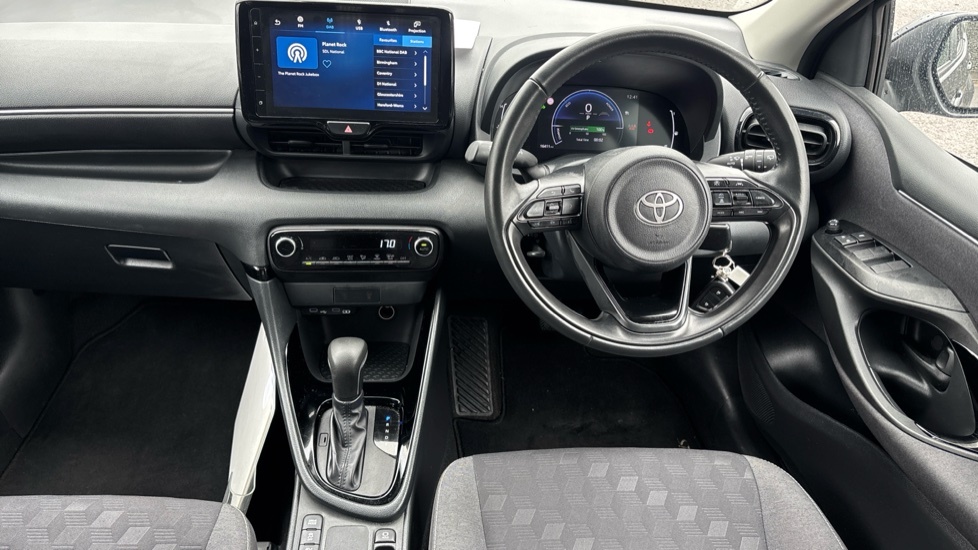 Toyota Yaris 1.5 Vvt-h Design E-cvt Euro 6 Ss Grey #6