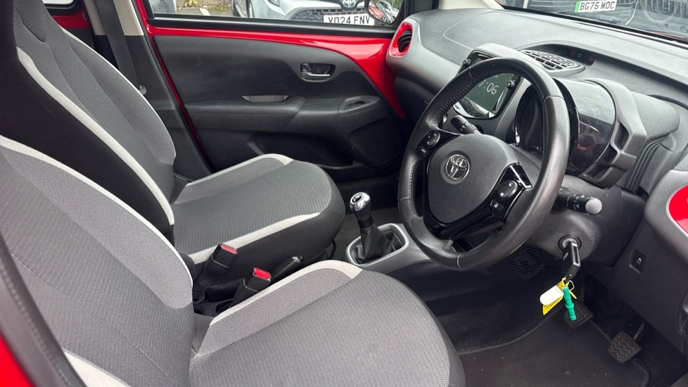 Toyota Aygo Hatchback Red #12