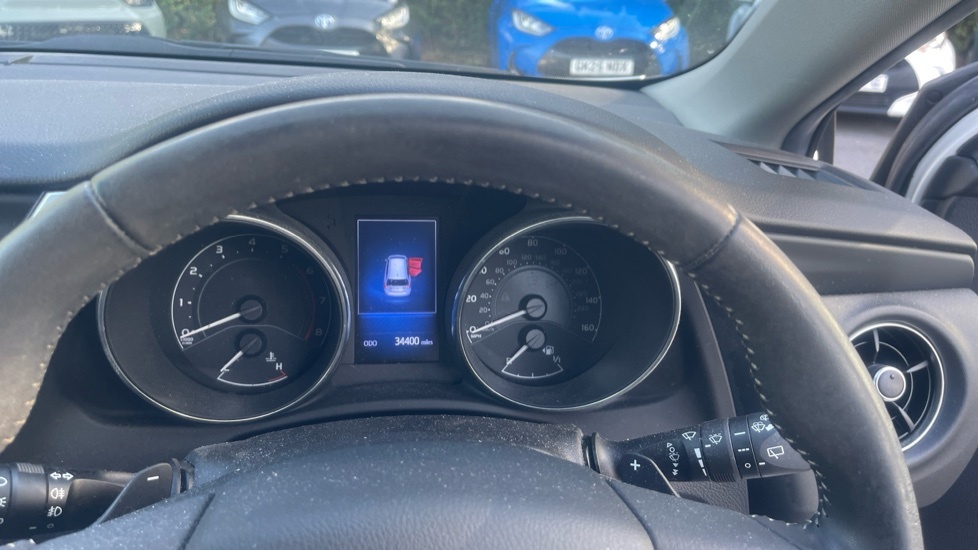 Toyota Auris Hatchback Grey #11