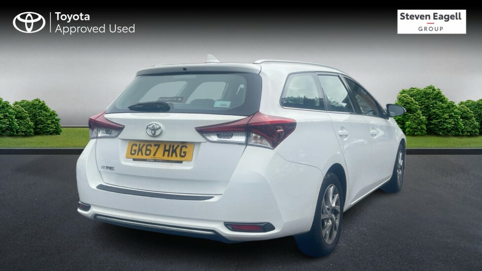 Toyota Auris 1.2 Vvt-i Icon Touring Sports Cvt Euro 6 Ss White #2
