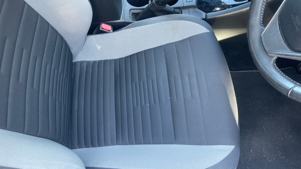Toyota Auris Hatchback Grey #17