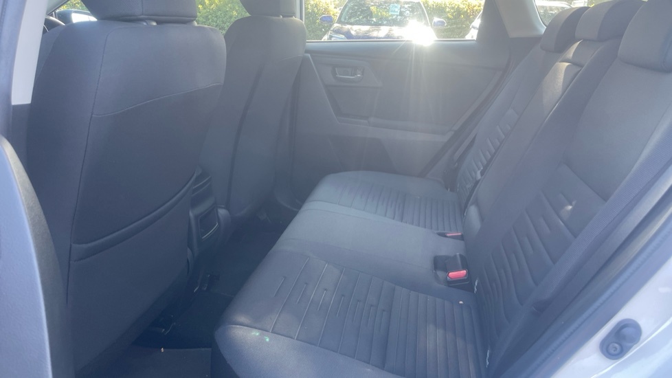 Toyota Auris Hatchback Grey #15