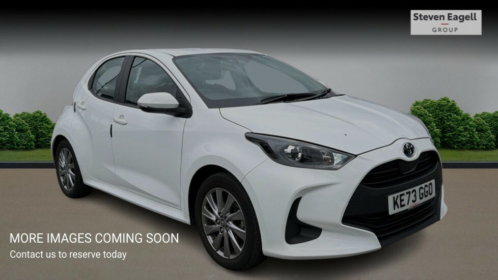Toyota Yaris 1.5 Vvt-h Icon Hatchback Hybrid E-cvt E White