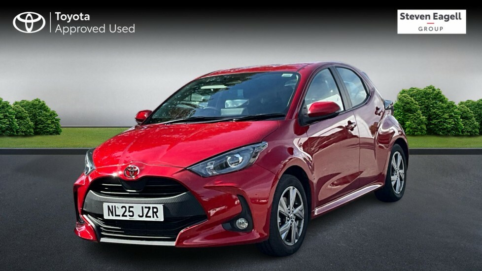 Toyota Yaris 1.5 Vvt-h Icon E-cvt Euro 6 Ss Red #3