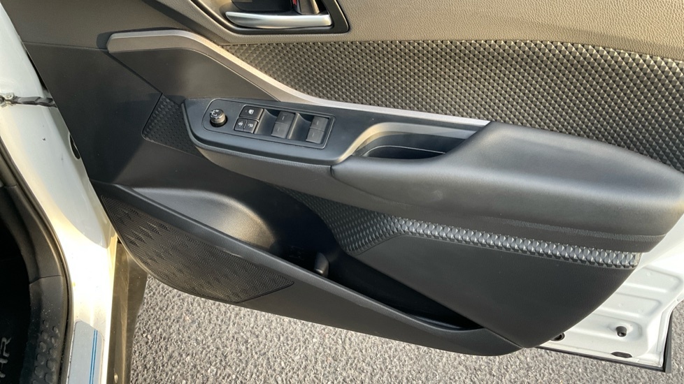 Toyota C-Hr Excel Black #33