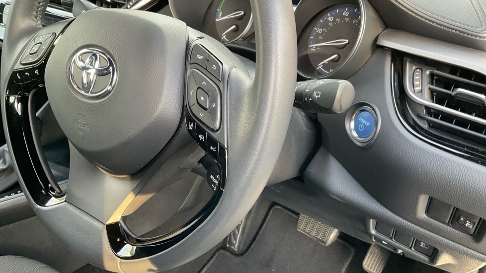 Toyota C-Hr Excel Black #35