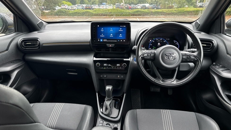 Toyota Yaris Cross Excel White #6