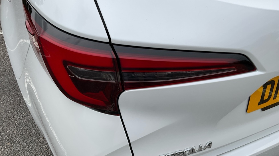 Toyota Corolla Design White #21
