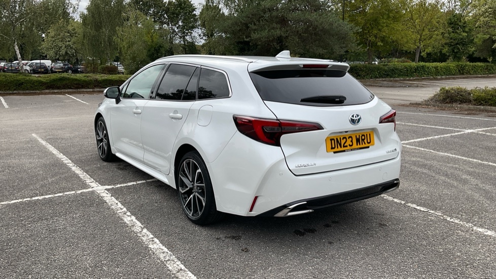 Toyota Corolla Design White #30