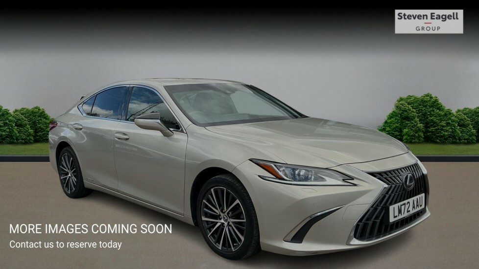 Lexus ES 2.5 300H Premium Edition Saloon Hybrid White