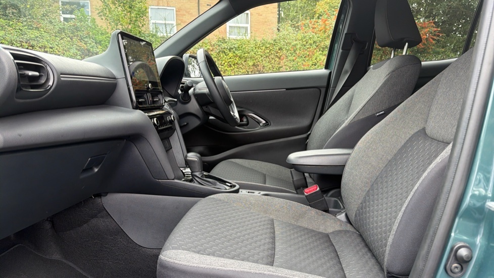 Toyota Yaris Cross 1.5 Vvt-h Design E-cvt Euro 6 Ss Green #5