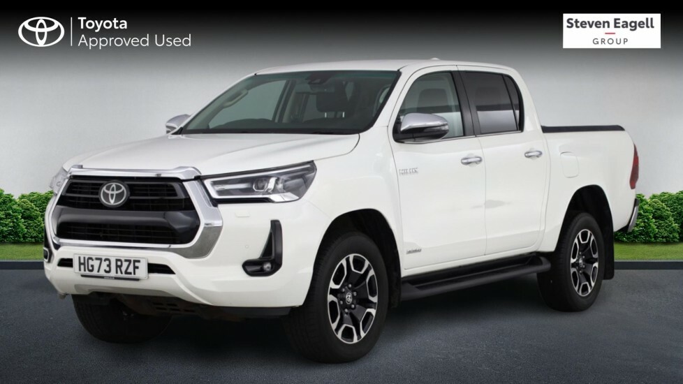 Toyota HILUX 2.4 D-4d Invincible Pickup Double Cab M White #3