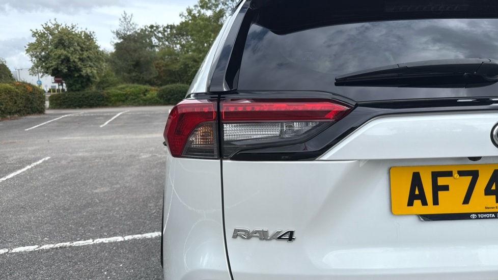 Toyota Rav 4 D-4d Icon 143 Grey #21