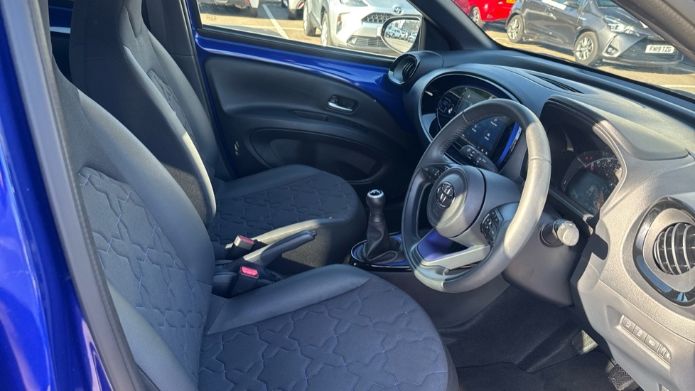 Toyota Aygo X 1.0 Vvt-i Exclusive Euro 6 Ss Blue #5