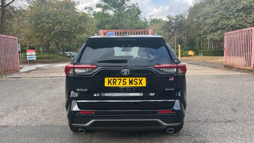 Toyota Rav 4 Auto Invincible Silver #26