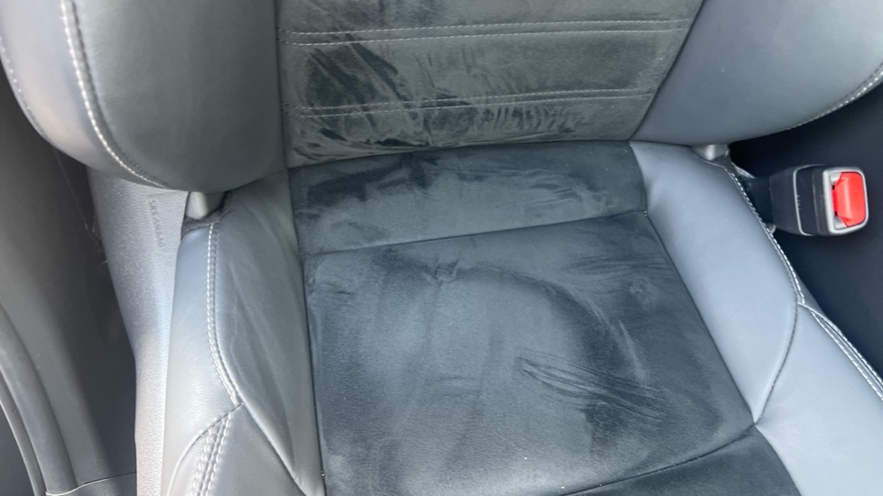 Toyota Rav 4 Auto Invincible Silver #14