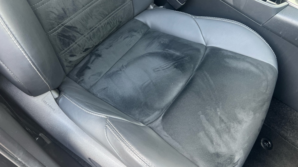 Toyota Rav 4 Auto Invincible Silver #17