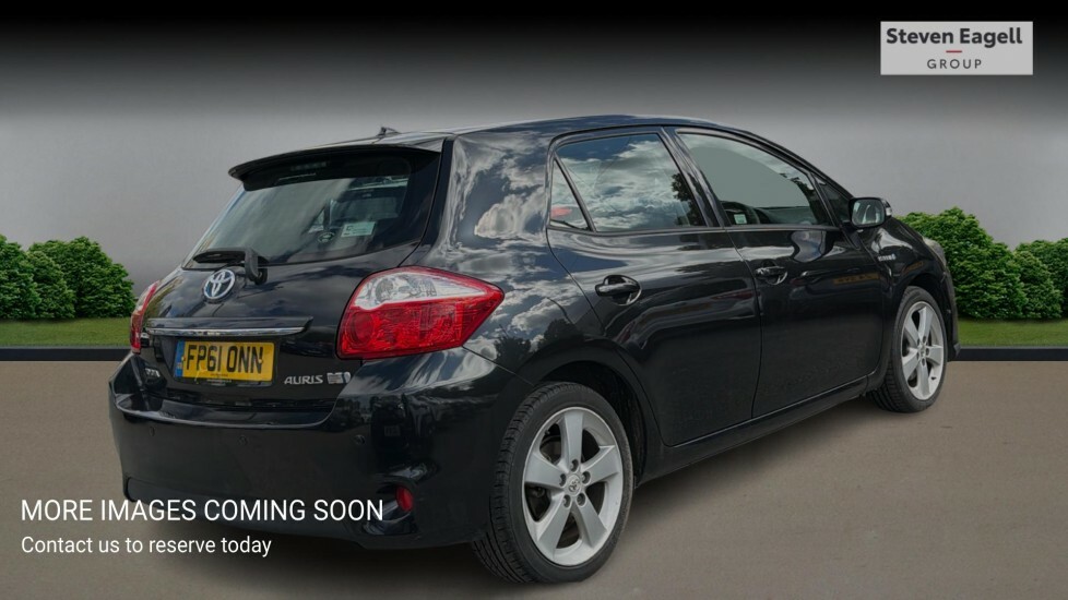 Toyota Auris 1.8 Vvt-h T Spirit Hatchback Hybrid Cvt Black #4