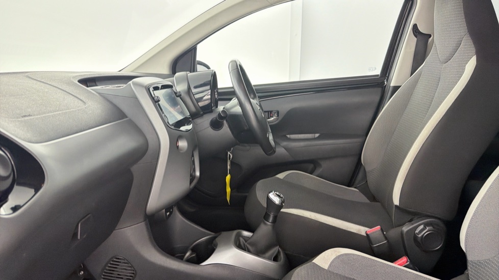Toyota Aygo 1.0 Vvt-i X-trend Hatchback Euro Black #5