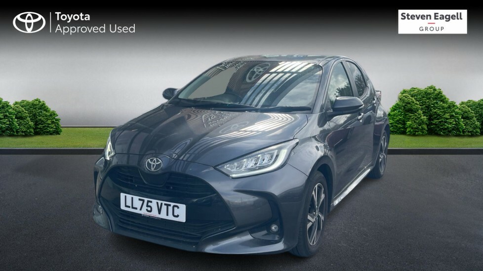 Toyota Yaris 1.5 Vvt-h Design Hatchback Hybrid E-cvt Grey #3