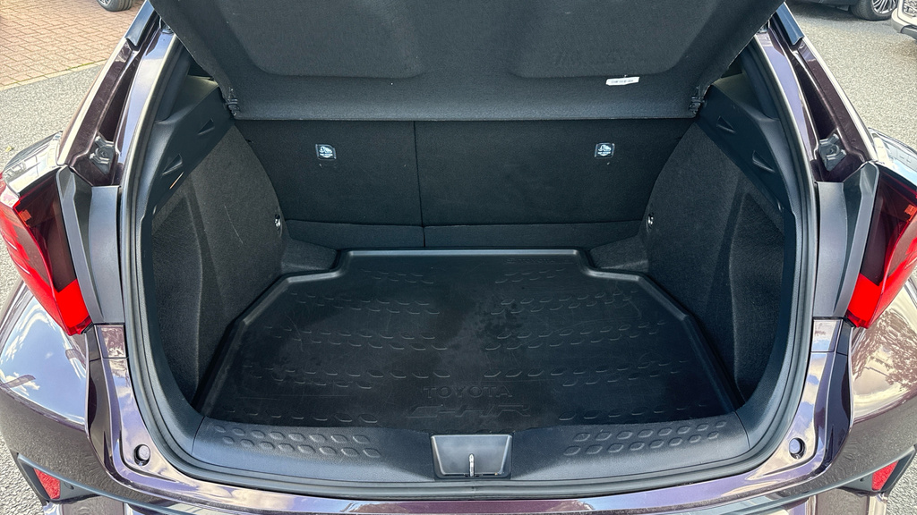 Toyota C-Hr Design Blue #13