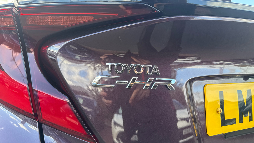 Toyota C-Hr Design Blue #21