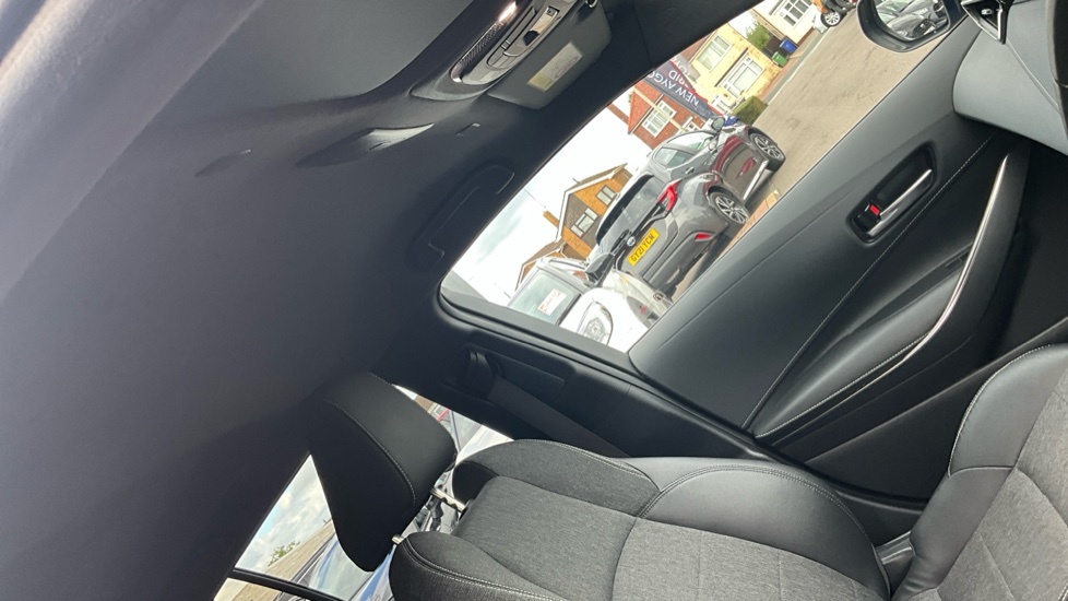 Toyota Corolla 2022 72 2.0 #19