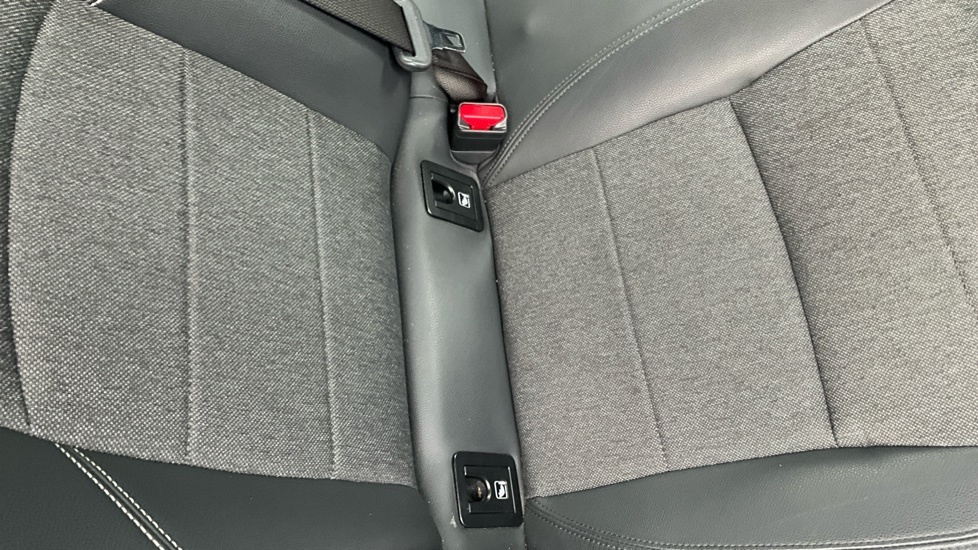 Toyota Corolla 2022 72 2.0 #14