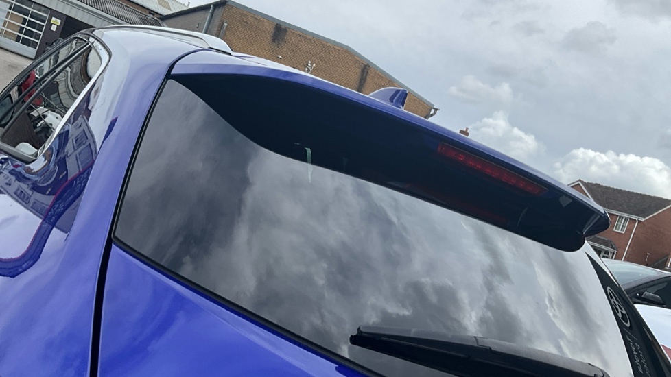 Toyota Corolla 2022 72 2.0 #38