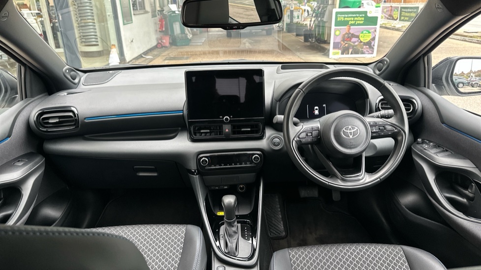 Toyota Yaris 1.5 Vvt-h Premiere Edition E-cvt Euro 6 Ss White #6