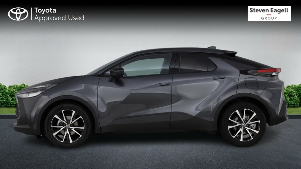 Toyota C-Hr Design White #24