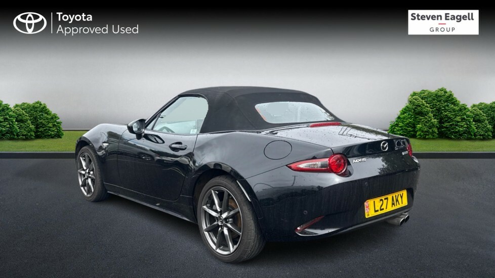 Mazda MX-5 2.0 Skyactiv-g Sport Nav Euro 6 Black #4
