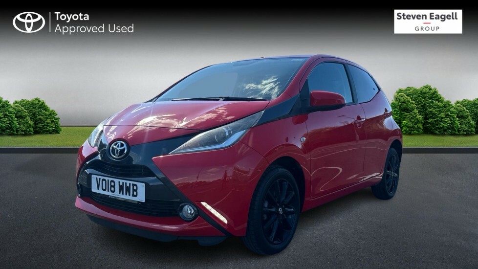 Toyota Aygo 1.0 Vvt-i X-style X-shift Euro 6 Red #3