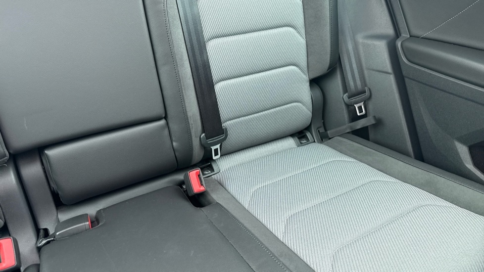 Volkswagen Tiguan Elegance Grey #14