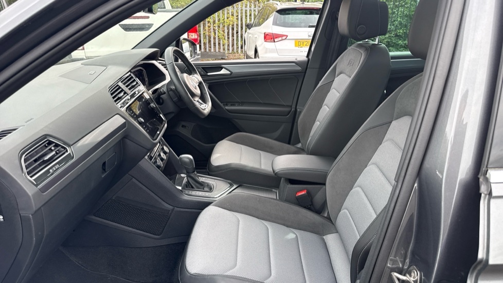 Volkswagen Tiguan Elegance Grey #5