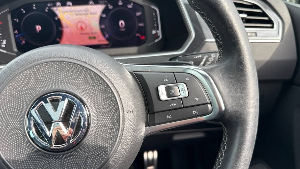 Volkswagen Tiguan Elegance Grey #32