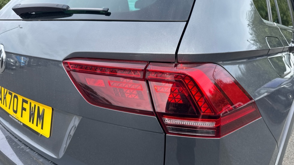 Volkswagen Tiguan Elegance Grey #20