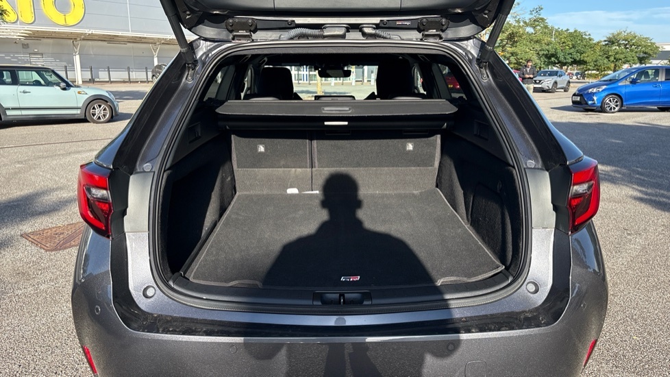 Toyota Corolla 2023 72 1.8  #13